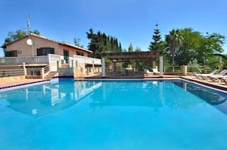 Finca Can Jener pool